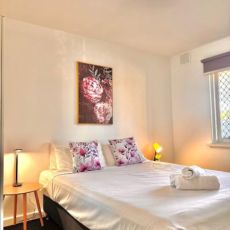 Apartment 13 Perth Bagian luar foto
